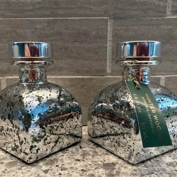 2 NWOB Bottles Retired Pottery Barn Winter‎ Woods Diffuser Oil-50ml/1.6oz - Picture 5 of 6